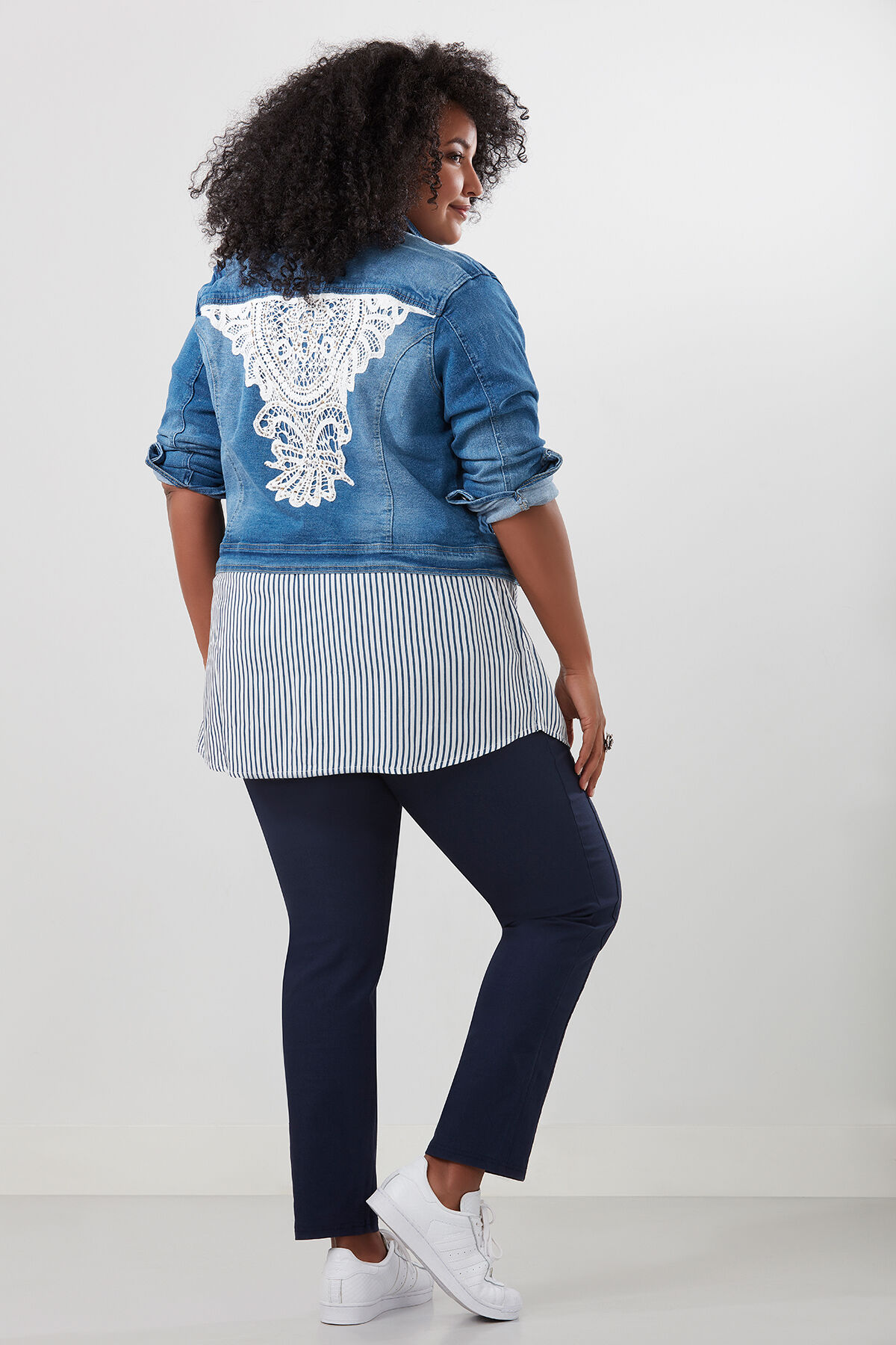 Jeansjacke mit spitze Clearance